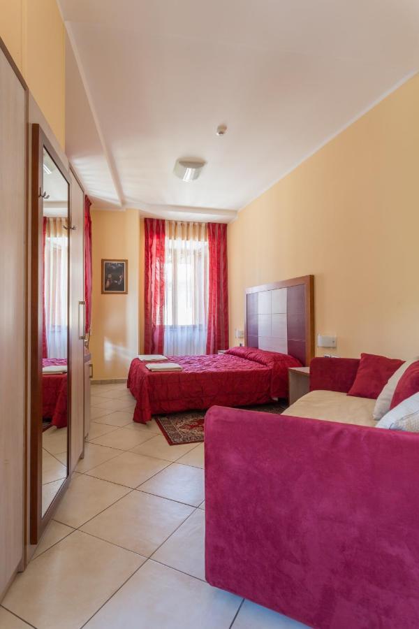 Hotel Conte Ruggero Серра-Сан-Бруно Екстер'єр фото